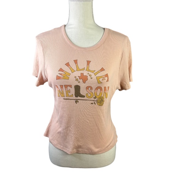 aerie Tops - EUC Aerie Willie Nelson Shirt/ Short Sleeve/ Pink/ Cropped/ XL